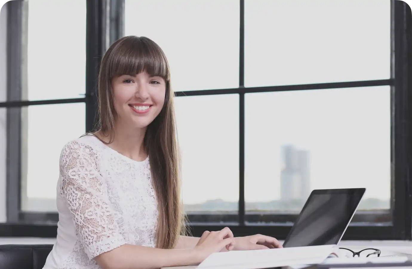 Accountants in Dandenong advising a local business owner on growth decisions using accounting software and expert guidance